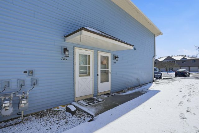 789 Parkside Drive 789G, Vadnais Heights, MN 55127