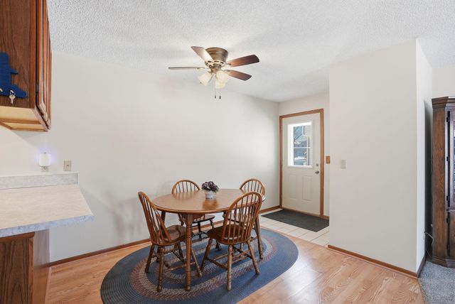 789 Parkside Drive 789G, Vadnais Heights, MN 55127