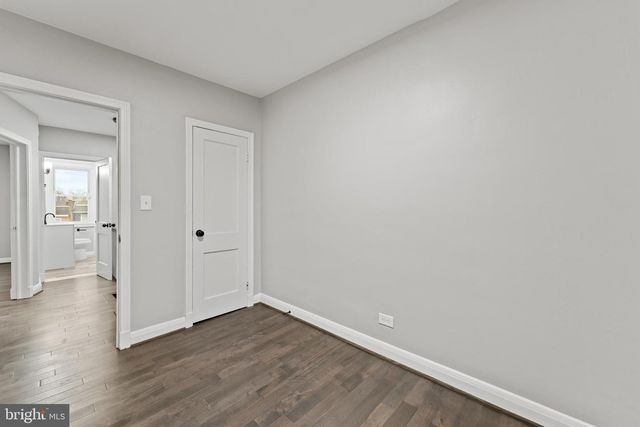 2422 SHIRLEY AVE, Baltimore, MD 21215