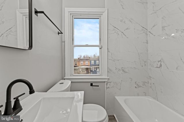 2422 SHIRLEY AVE, Baltimore, MD 21215