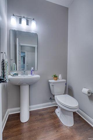 5509 Camden Drive, Newburgh, IN 47630