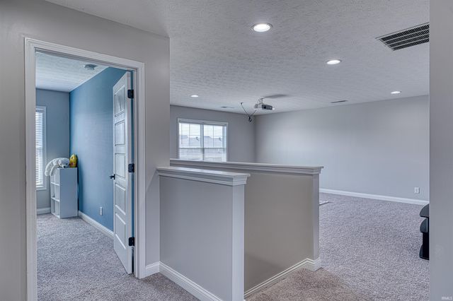 5509 Camden Drive, Newburgh, IN 47630