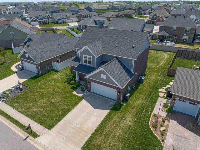 5509 Camden Drive, Newburgh, IN 47630