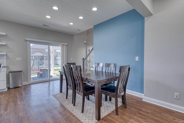 5509 Camden Drive, Newburgh, IN 47630