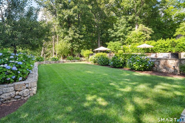 60 Crooked Trail Road, Norwalk, CT 06853