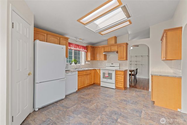 1814 Heritage Drive, Wenatchee, WA 98801