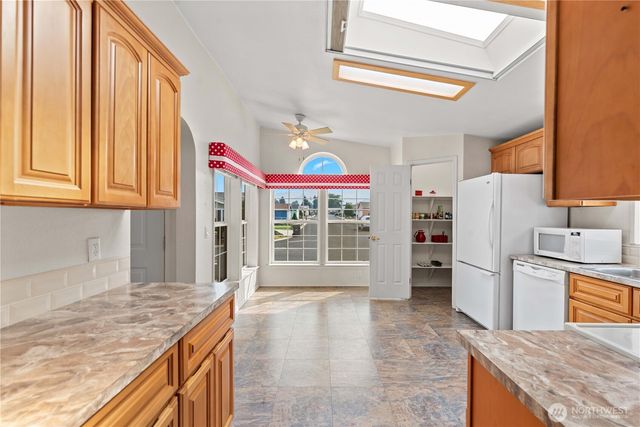 1814 Heritage Drive, Wenatchee, WA 98801