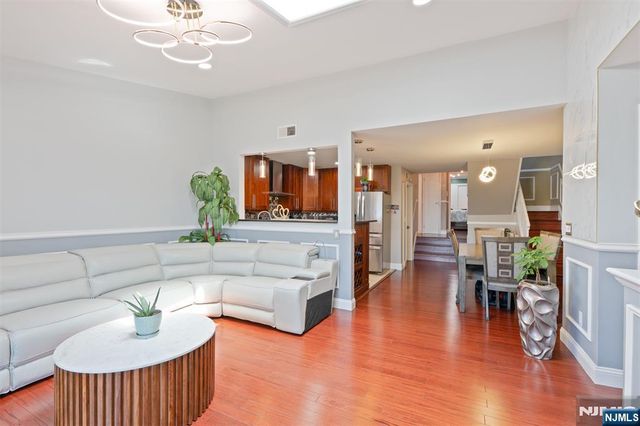 6501 Liberty Avenue F5, North Bergen, NJ 07047