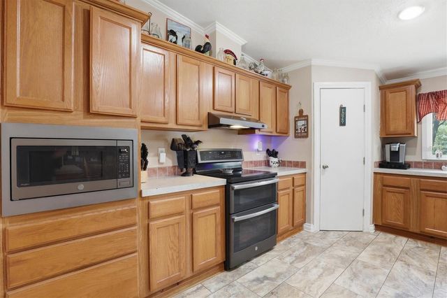 33906 CODDLE COURT, Wesley Chapel, FL 33543