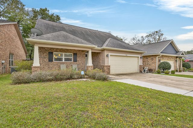 106 ARROWHEAD Way, Niceville, FL 32578