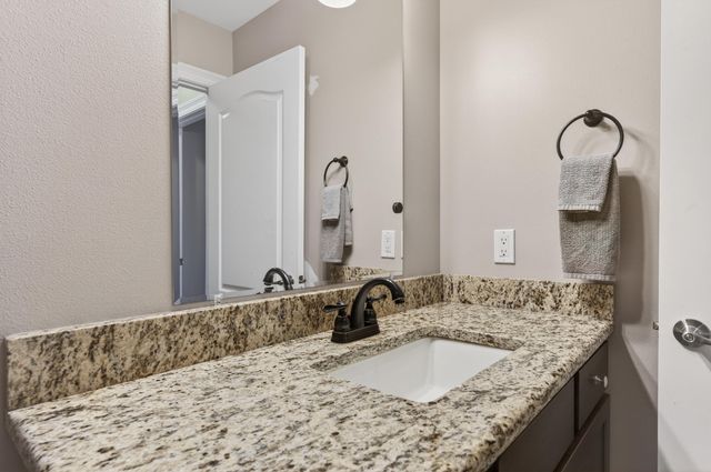 106 ARROWHEAD Way, Niceville, FL 32578