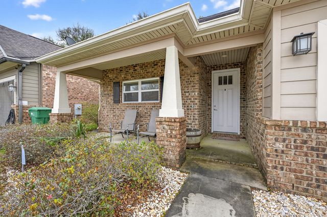 106 ARROWHEAD Way, Niceville, FL 32578