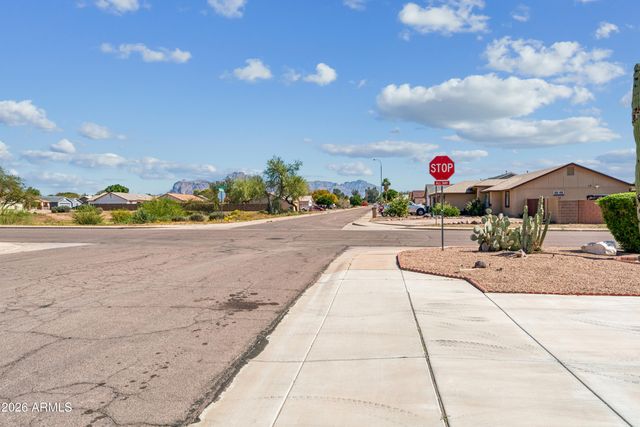 1218 S PALO VERDE Drive, Apache Junction, AZ 85120