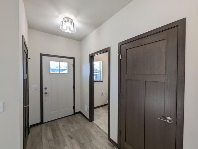 6654 Redpoll Road, Middleton, WI 53562