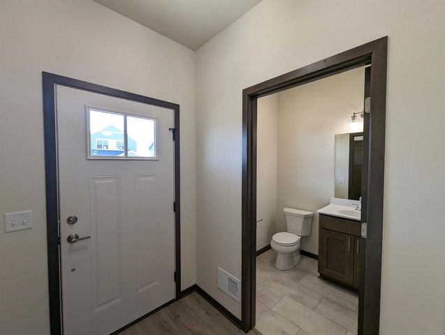 6654 Redpoll Road, Middleton, WI 53562