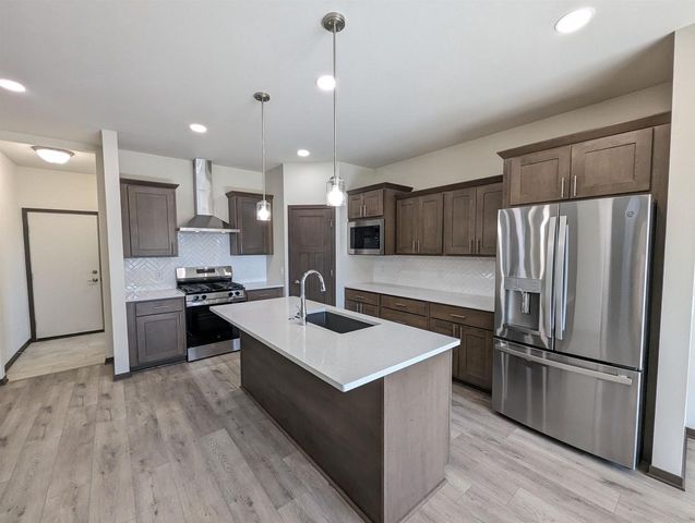 6654 Redpoll Road, Middleton, WI 53562