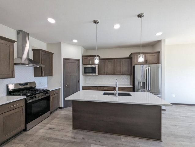 6654 Redpoll Road, Middleton, WI 53562