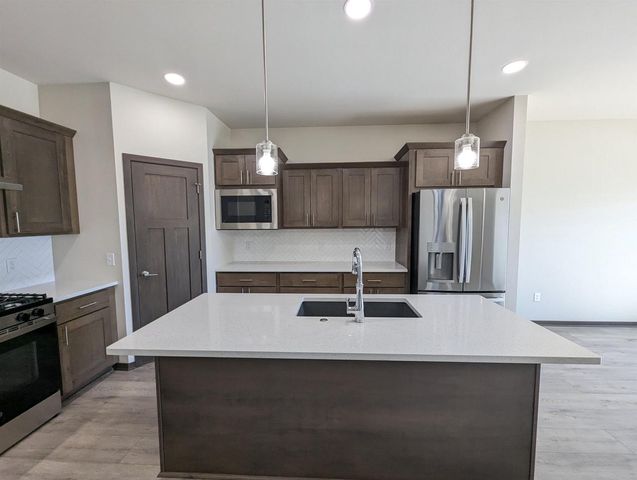 6654 Redpoll Road, Middleton, WI 53562