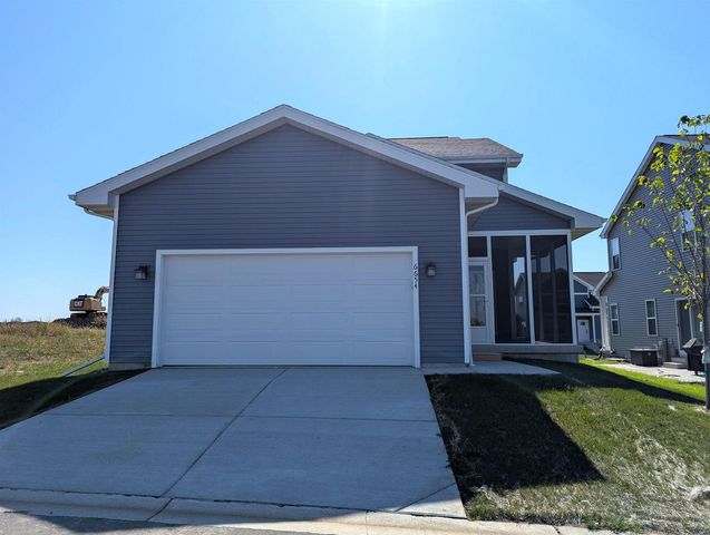 6654 Redpoll Road, Middleton, WI 53562