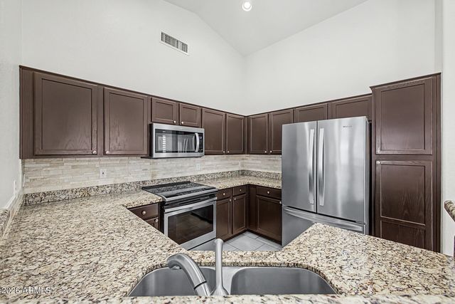 1848 E SARATOGA Street, Gilbert, AZ 85296