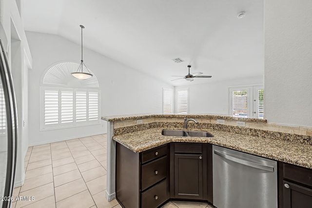 1848 E SARATOGA Street, Gilbert, AZ 85296