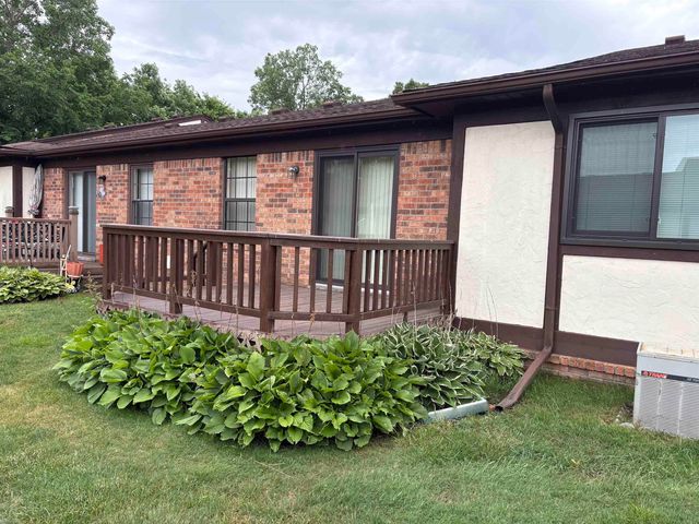 5441 Stanford Court, Warren, MI 48091