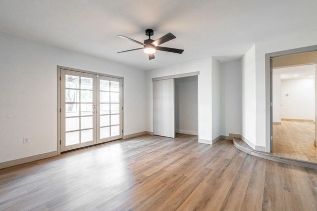 5739 W Monte Vista Road, Phoenix, AZ 85035