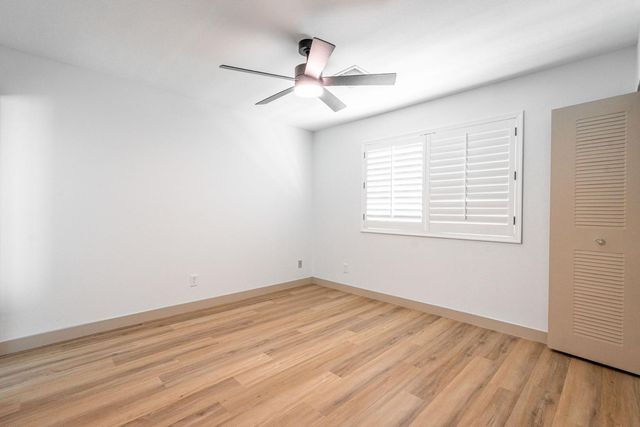 5739 W Monte Vista Road, Phoenix, AZ 85035