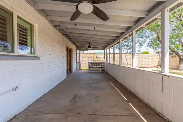 5739 W Monte Vista Road, Phoenix, AZ 85035