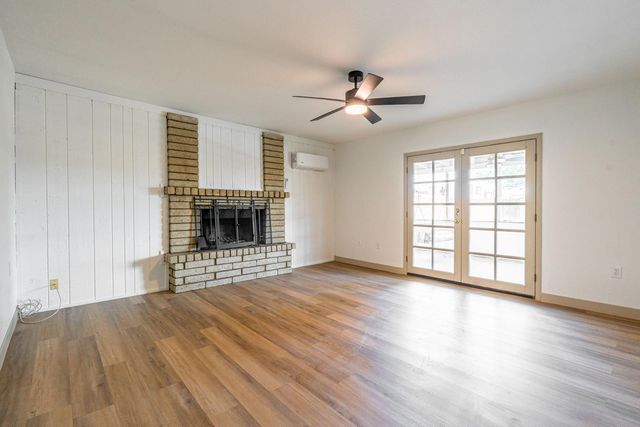 5739 W Monte Vista Road, Phoenix, AZ 85035