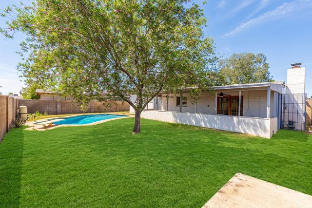 5739 W Monte Vista Road, Phoenix, AZ 85035