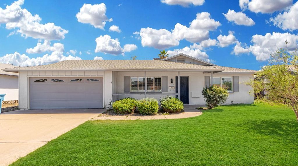 5739 W Monte Vista Road, Phoenix, AZ 85035