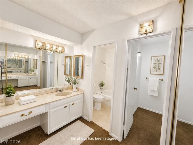 750 South Royal Crest Circle 323, Las Vegas, NV 89169