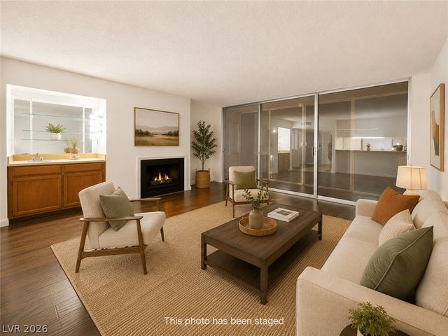 750 South Royal Crest Circle 323, Las Vegas, NV 89169