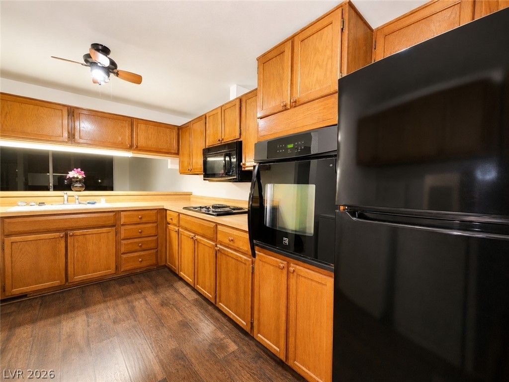 750 South Royal Crest Circle 323, Las Vegas, NV 89169