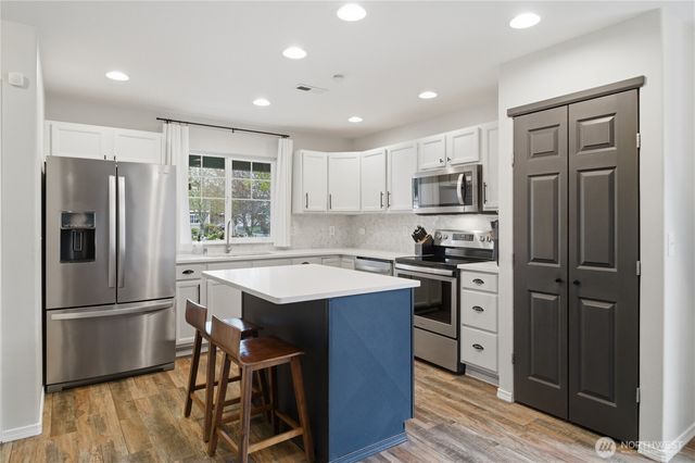 5406 Balustrade Boulevard SE, Lacey, WA 98513