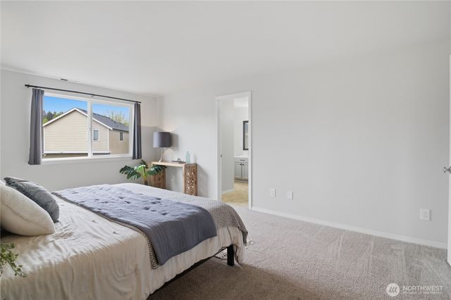 5406 Balustrade Boulevard SE, Lacey, WA 98513