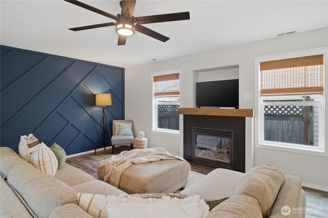 5406 Balustrade Boulevard SE, Lacey, WA 98513