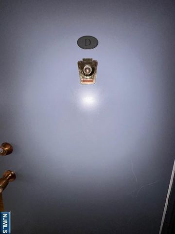 77 Prospect Avenue 2D, Hackensack, NJ 07601