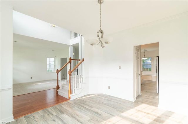 6406 Crosswinds CT, Suffolk, VA 23435