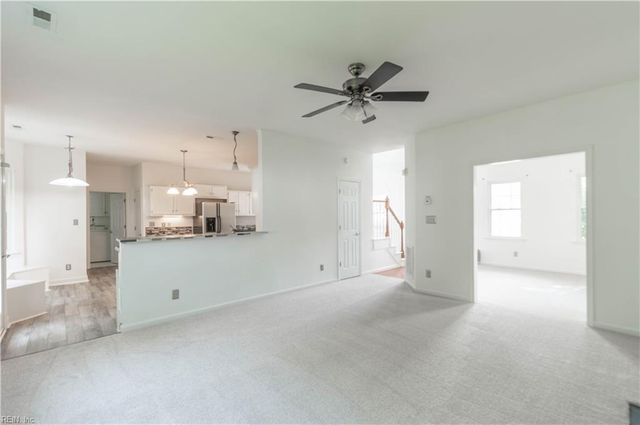 6406 Crosswinds CT, Suffolk, VA 23435
