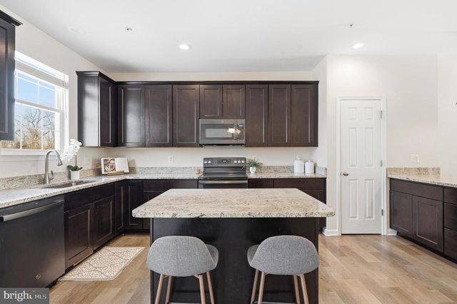 87 CLYDESDALE LN, Prince Frederick, MD 20678