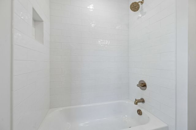 2250 Wiltshire Dr, Murfreesboro, TN 37129