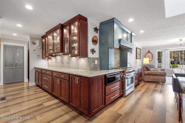 3867 W Fairway Dr, Coeur D'alene, ID 83815