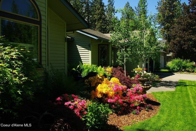 3867 W Fairway Dr, Coeur D'alene, ID 83815