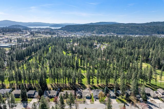 3867 W Fairway Dr, Coeur D'alene, ID 83815
