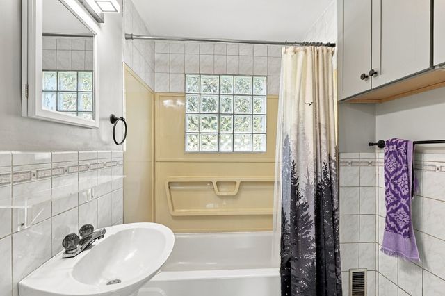 175 Union Street, Northbridge, MA 01588