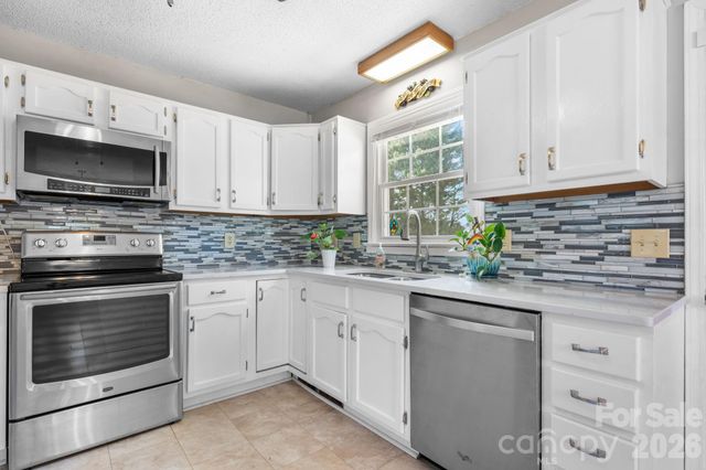 65 Pinewood Road, Granite Falls, NC 28630
