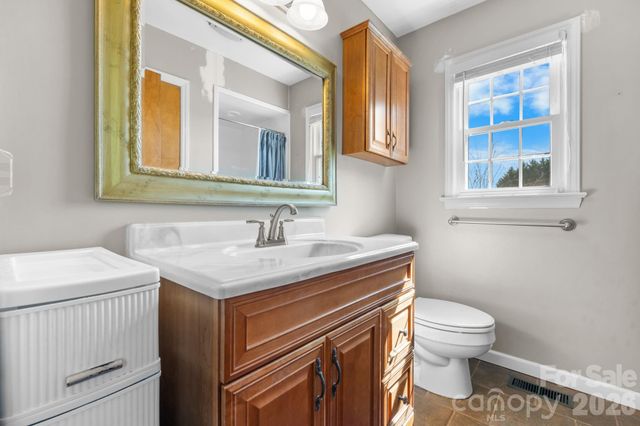 65 Pinewood Road, Granite Falls, NC 28630