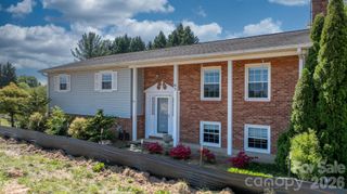 65 Pinewood Road, Granite Falls, NC 28630